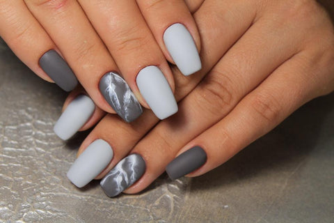 Gray Galaxy Manicure | Gray Nail Gel | Nail Gel | Move Manicure