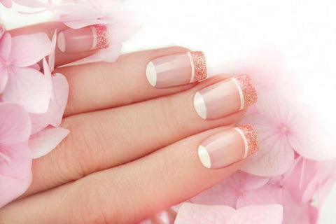 Reverse French Nails - Move Manicure